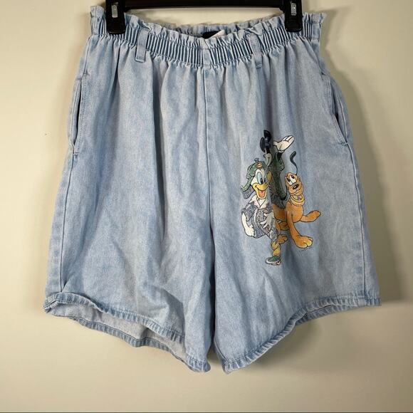 Vintage Disney‎ Mickey Mouse High Rise Light Wash Mom Shorts Size 14 - Picture 1 of 10